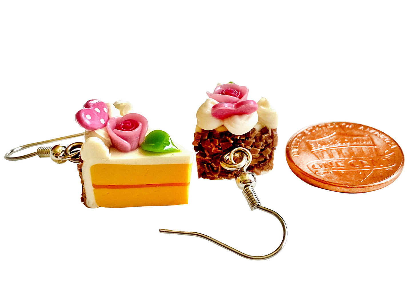 Handmade miniature food model earrings for Girls Teen - Slice Cake Heart Single Rose
