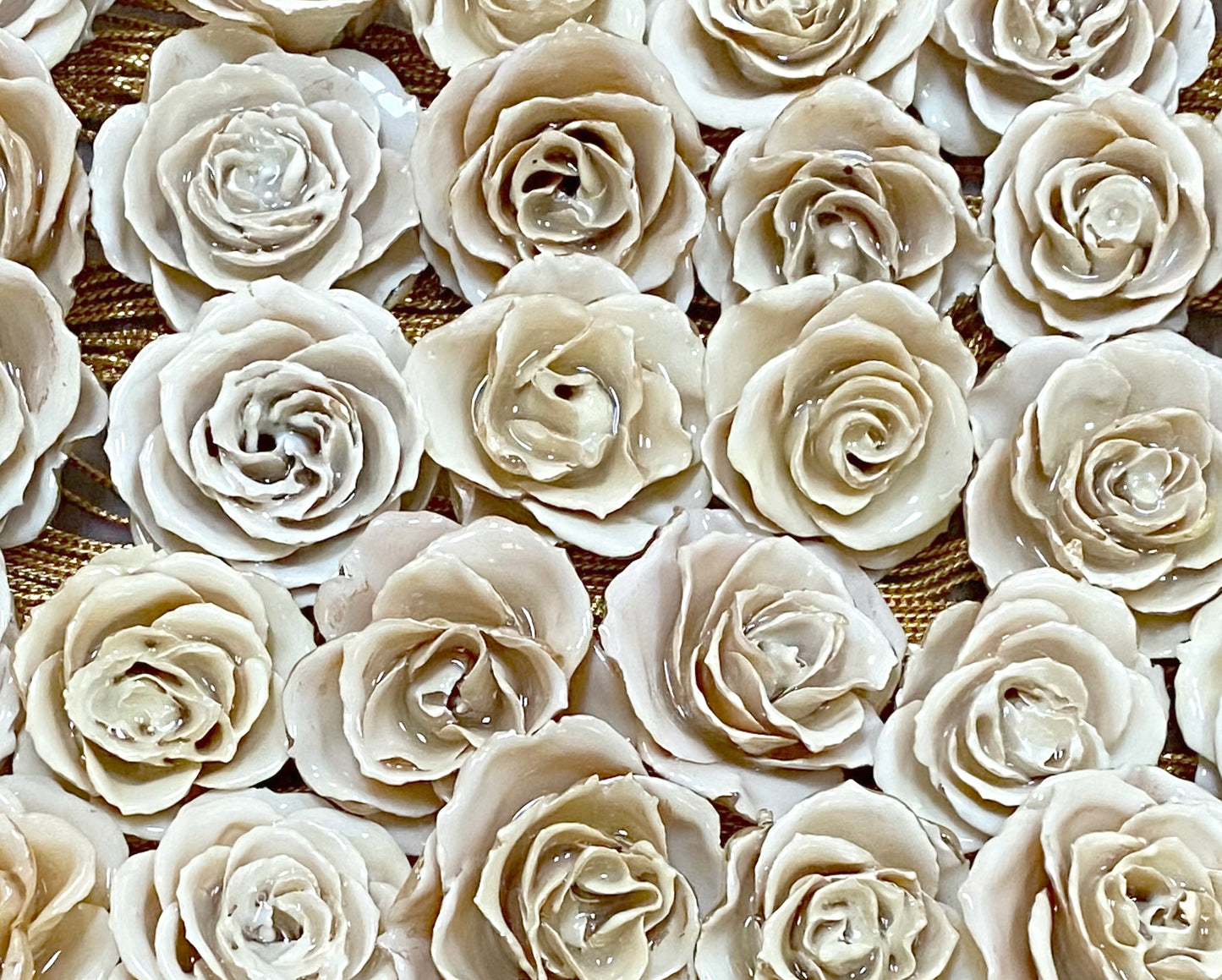 Mini Rose Mini 1.5-2.25 inch Pendant Necklace 18 inch Gold Plated 24K (Off White)