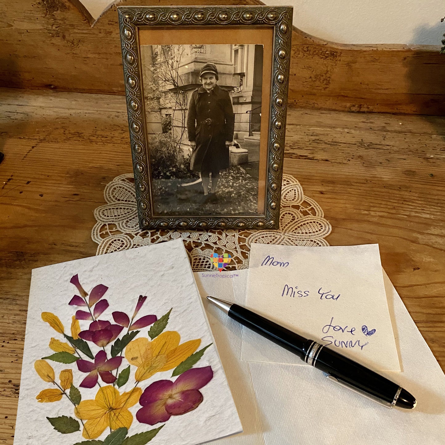 Sunne Tropical 3 Cards Random Pack Handmade Mulberry Paper Greeting Card 5x7 Inch Real Pressed Flowers - Yellow Wild Flower