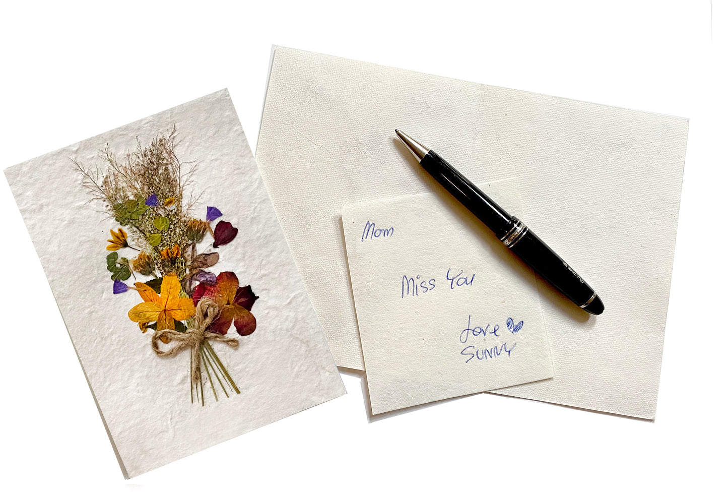 Handmade Cards 5x7 inch Real Dried Flowers Random Pack (3 BOUQUET Flowers)