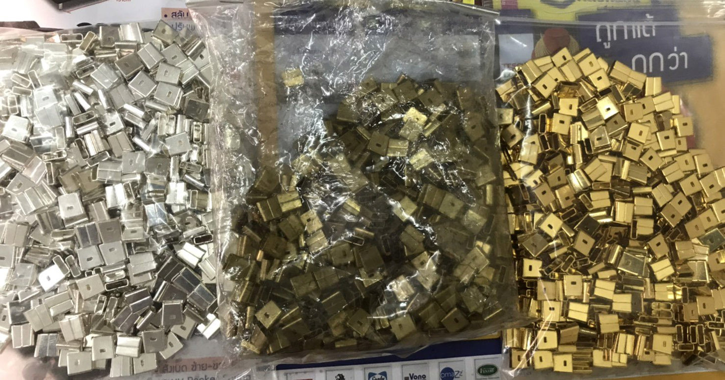 Mini Rose Mini 1.5-2.25 inch Pendant Necklace 18 inch Gold Plated 24K (Red Burgundy)