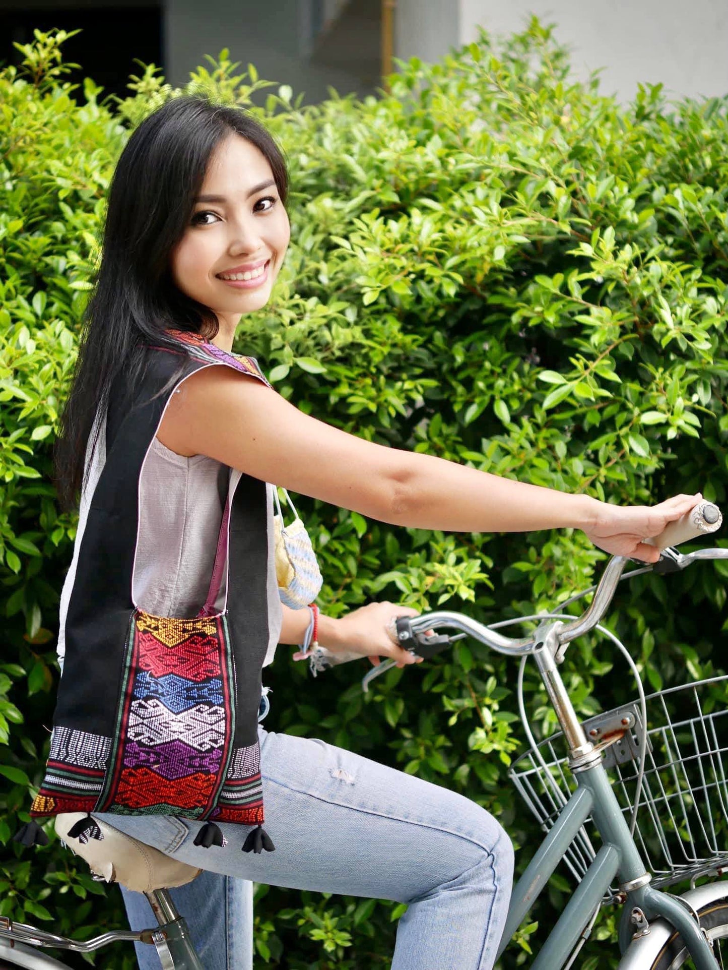 Handwoven Hand-dyed Handmade ETHNICS MINI shoulder bag tote bag Sunne Tropical - NAVY BLUE