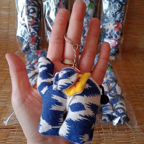 Natural Cotton INDIGO Upcycle Fabric Handmade Keychain Key Rings Bag Accessories Handmade Gift (Random Pack 4)